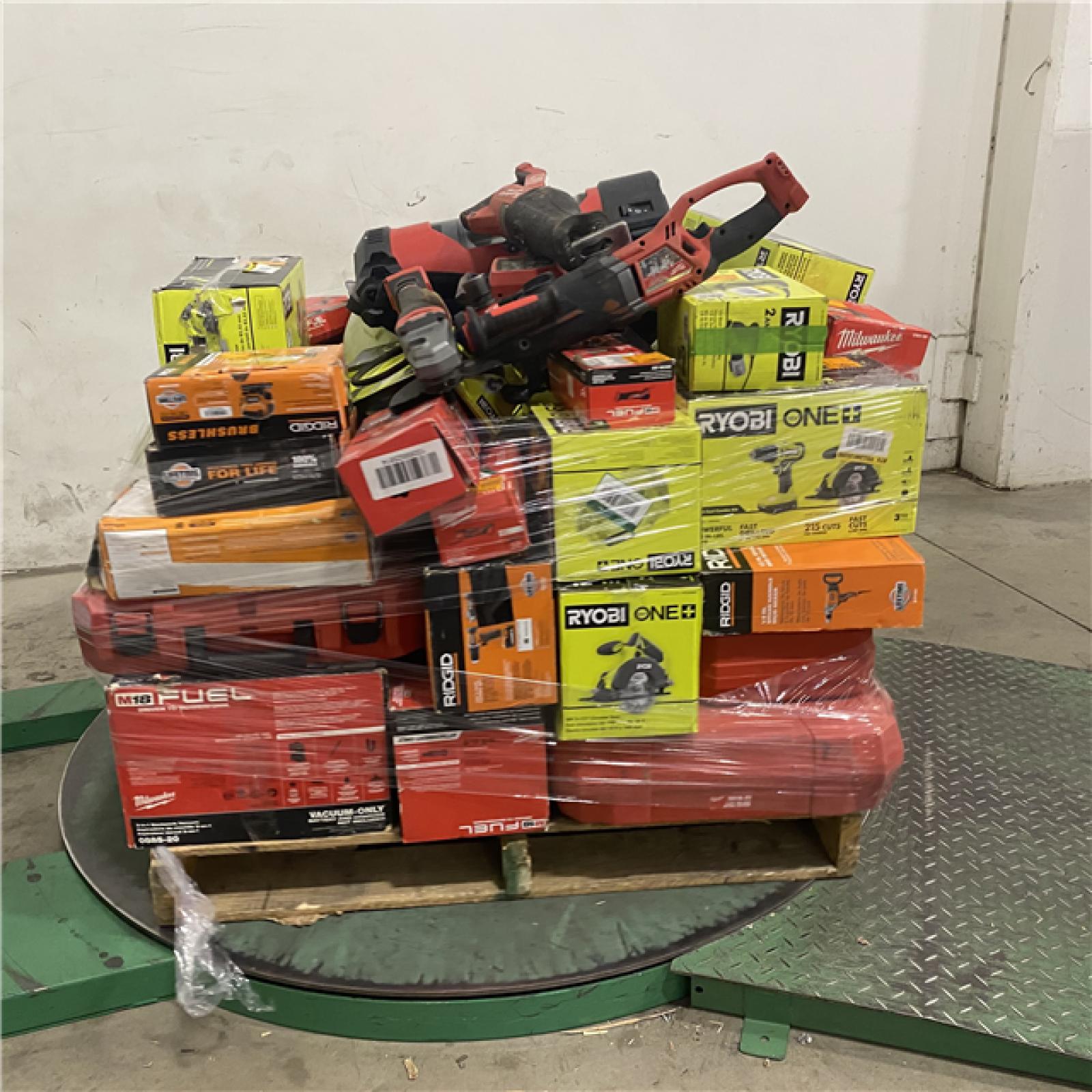 Dallas Location - As-Is Tool Pallet