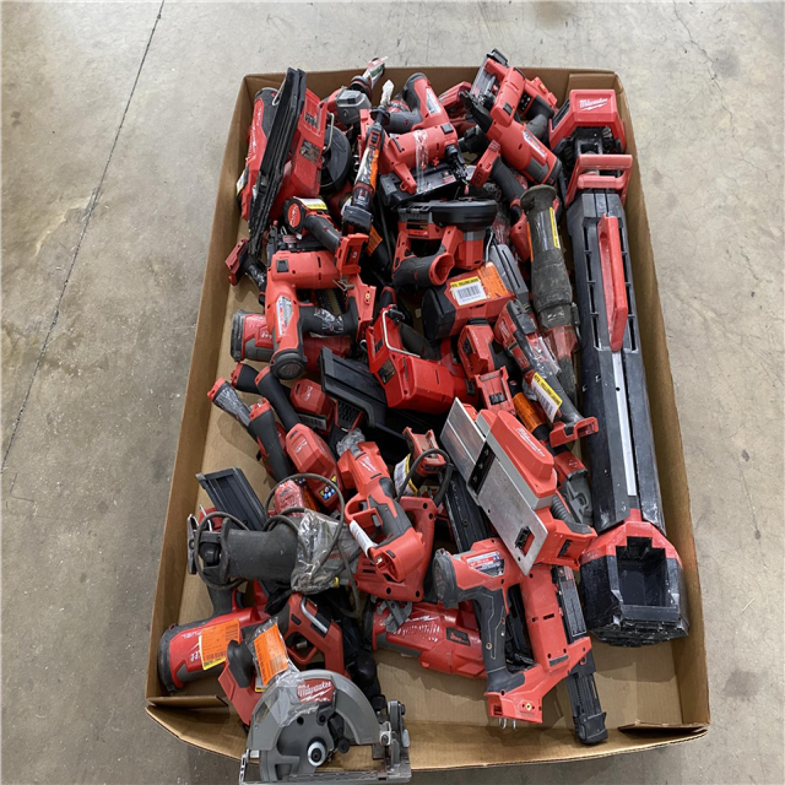 Houston Location AS IS - Tool Pallet