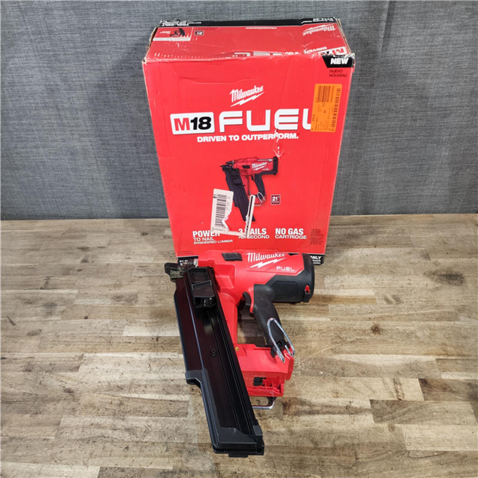 HOUSTON LOCATION - AS-IS Milwaukee 2744-20 M18 FUEL 3-1/2 in. 18V 21-Degree Lithium-Ion Brushless Cordless Framing Nailer (Tool-Only)