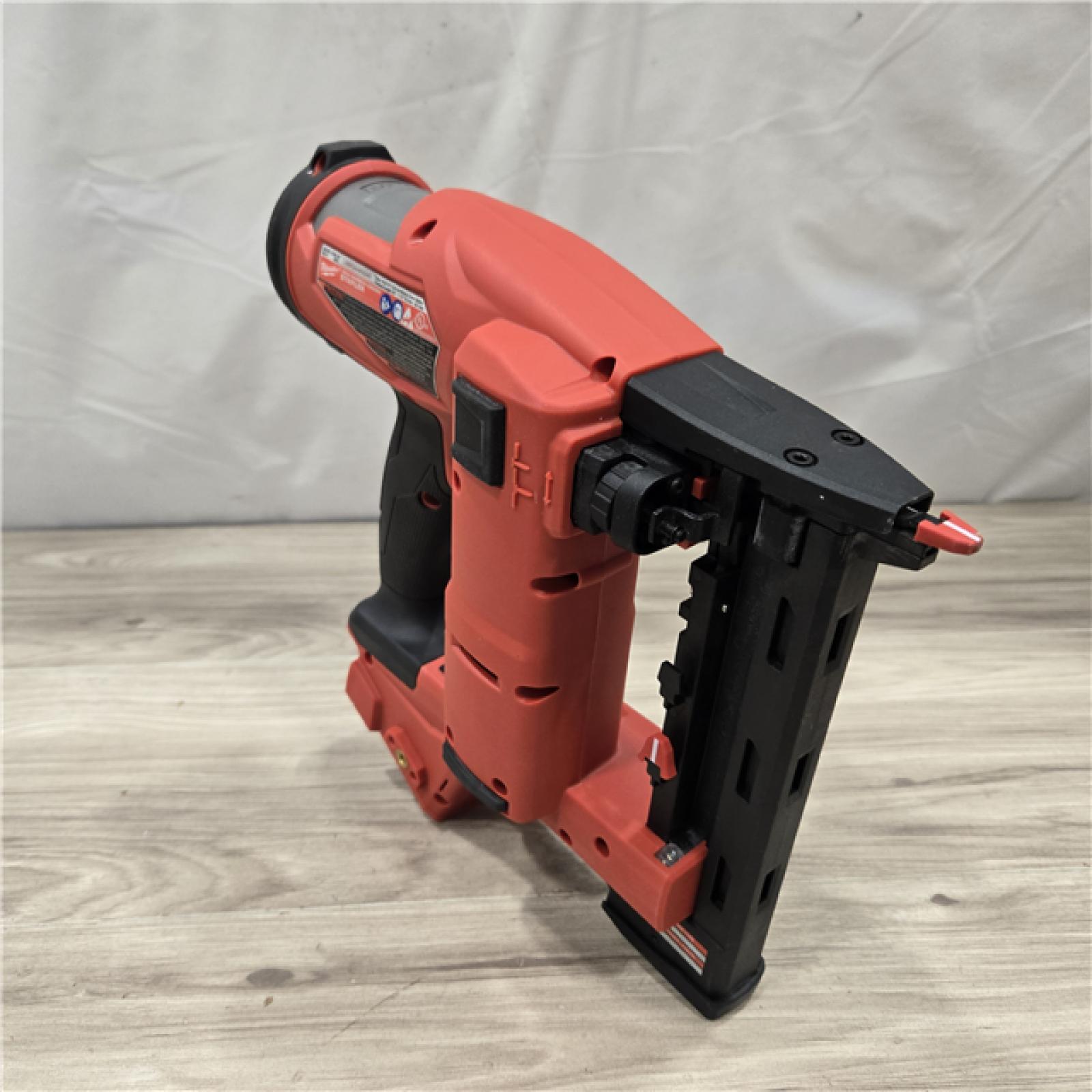 AS-IS MILWAUKEE FUEL 18V Cordless 18-Gauge 1/4 in. Narrow Crown Stapler (Tool-Only)
