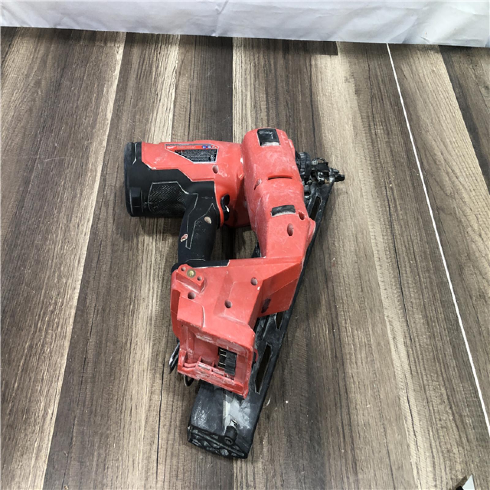AS-IS Milwaukee FUEL 18-Volt Lithium-Ion Brushless Cordless Gen II 15-Gauge Angled Finish Nailer (Tool-Only)