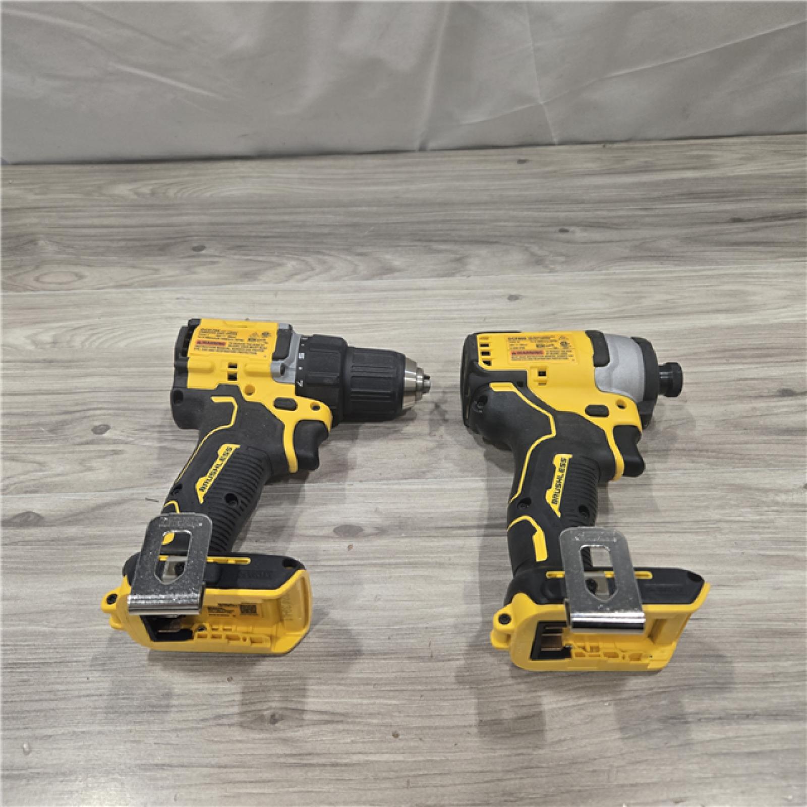 AS-IS Dewalt DCK225D2 20V MAX ATOMIC Compact Cordless Drill Driver and Impact Driver Combo Kit