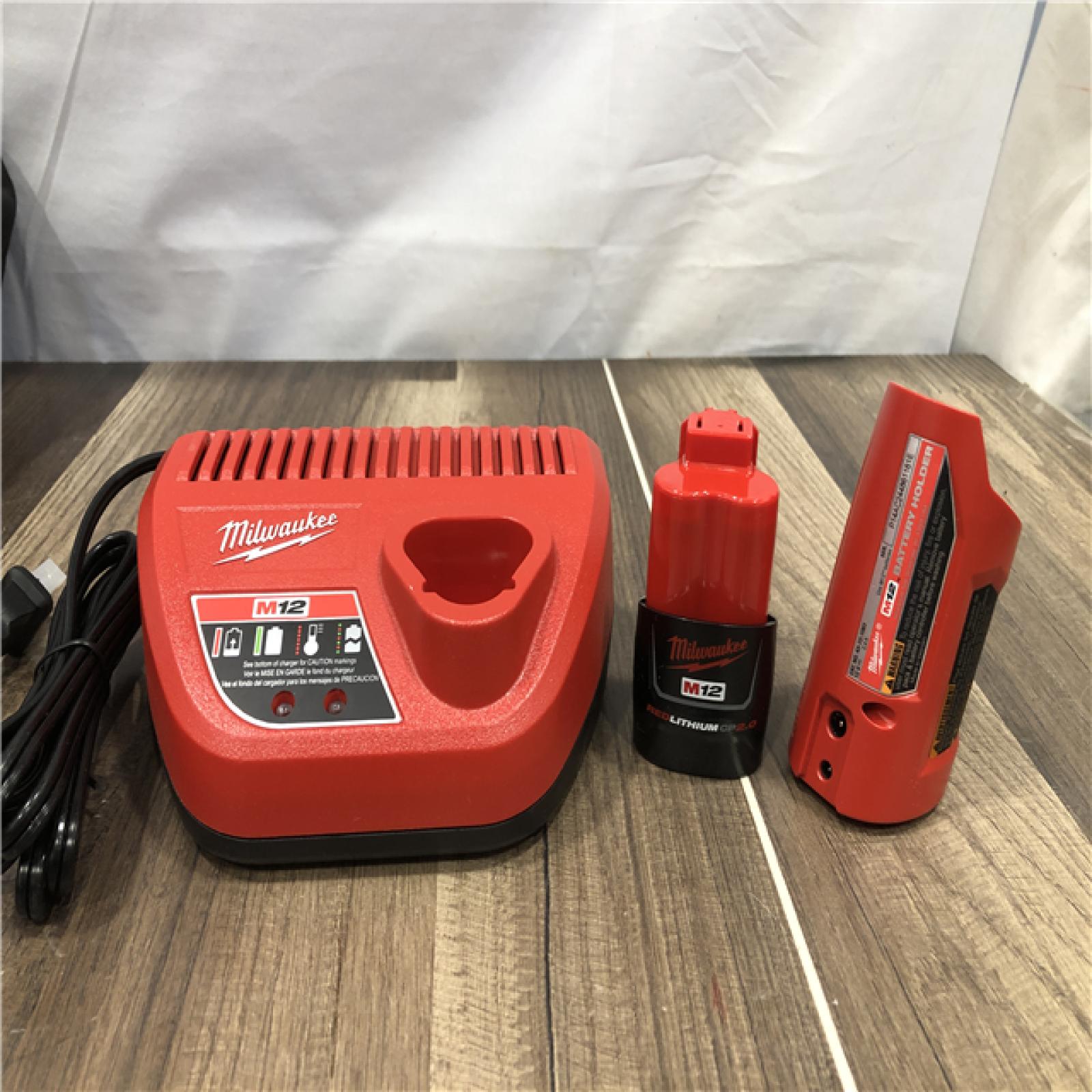 AS-IS Milwaukee Men's X-Large 12-Volt Lithium-Ion Cordless Black Heated Jacket Hoodie Kit