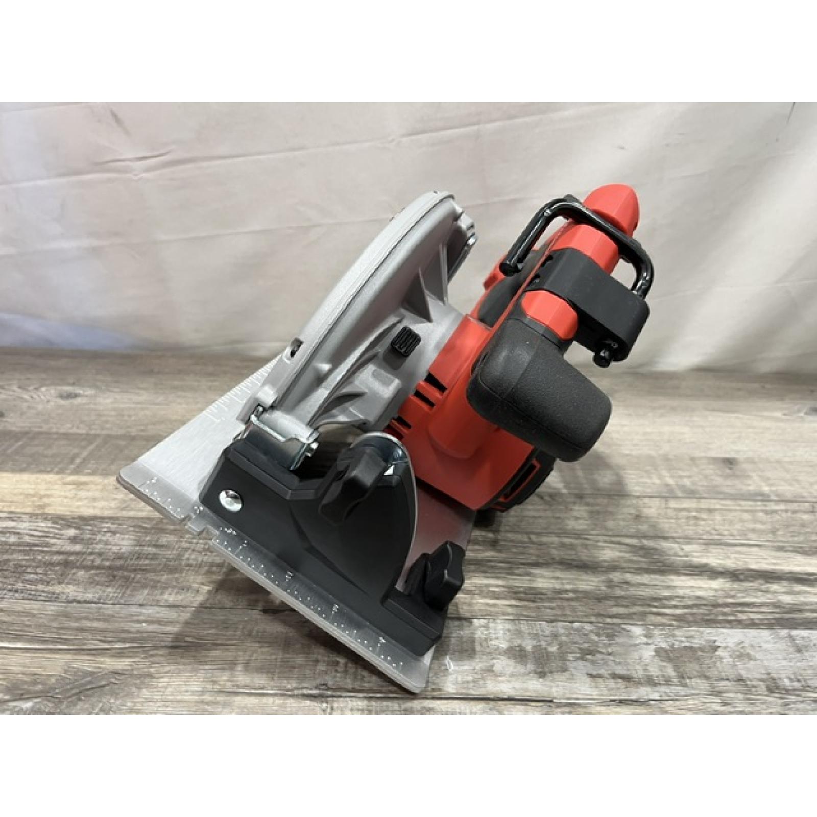 AS-IS Milwaukee 18V Lithium-Ion Brushless Cordless 7-1/4 in. Circular Saw (Tool-Only)