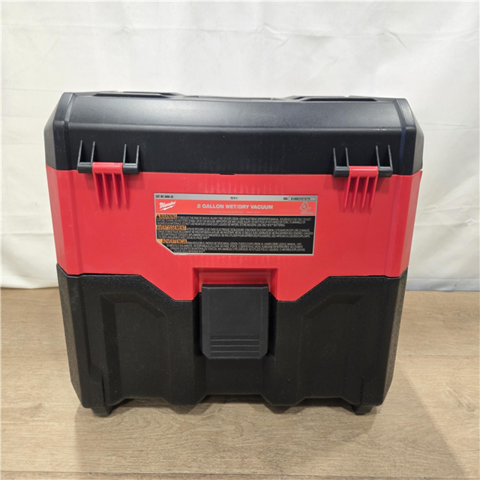 AS-IS Milwaukee 18V 2 Gal. Lithium-Ion Cordless Wet/Dry Vacuum (Vacuum-Only)