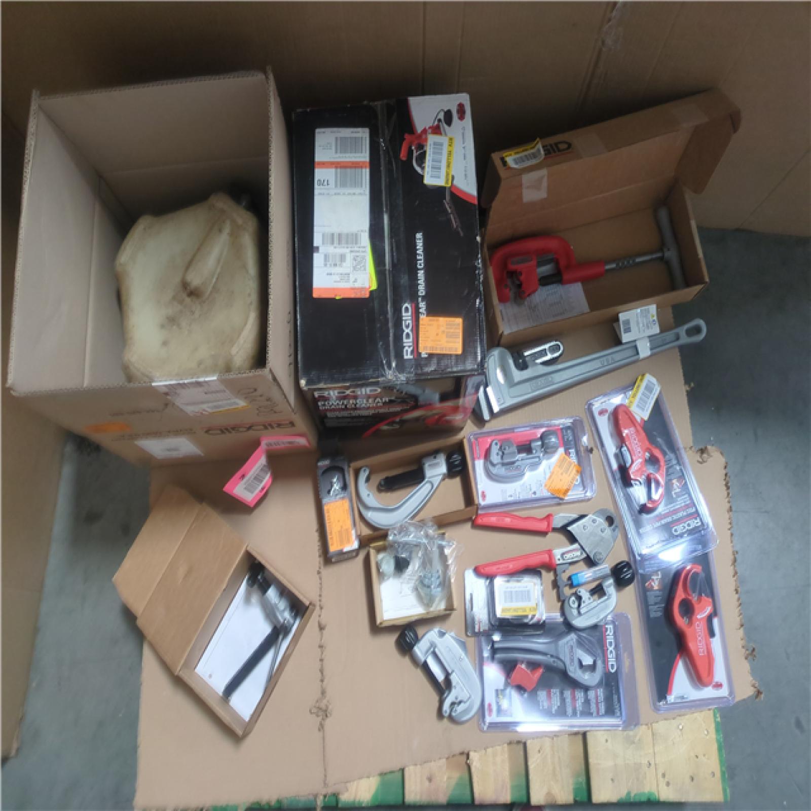 CALIFORNIA AS-IS RIGID TOOL PALLET