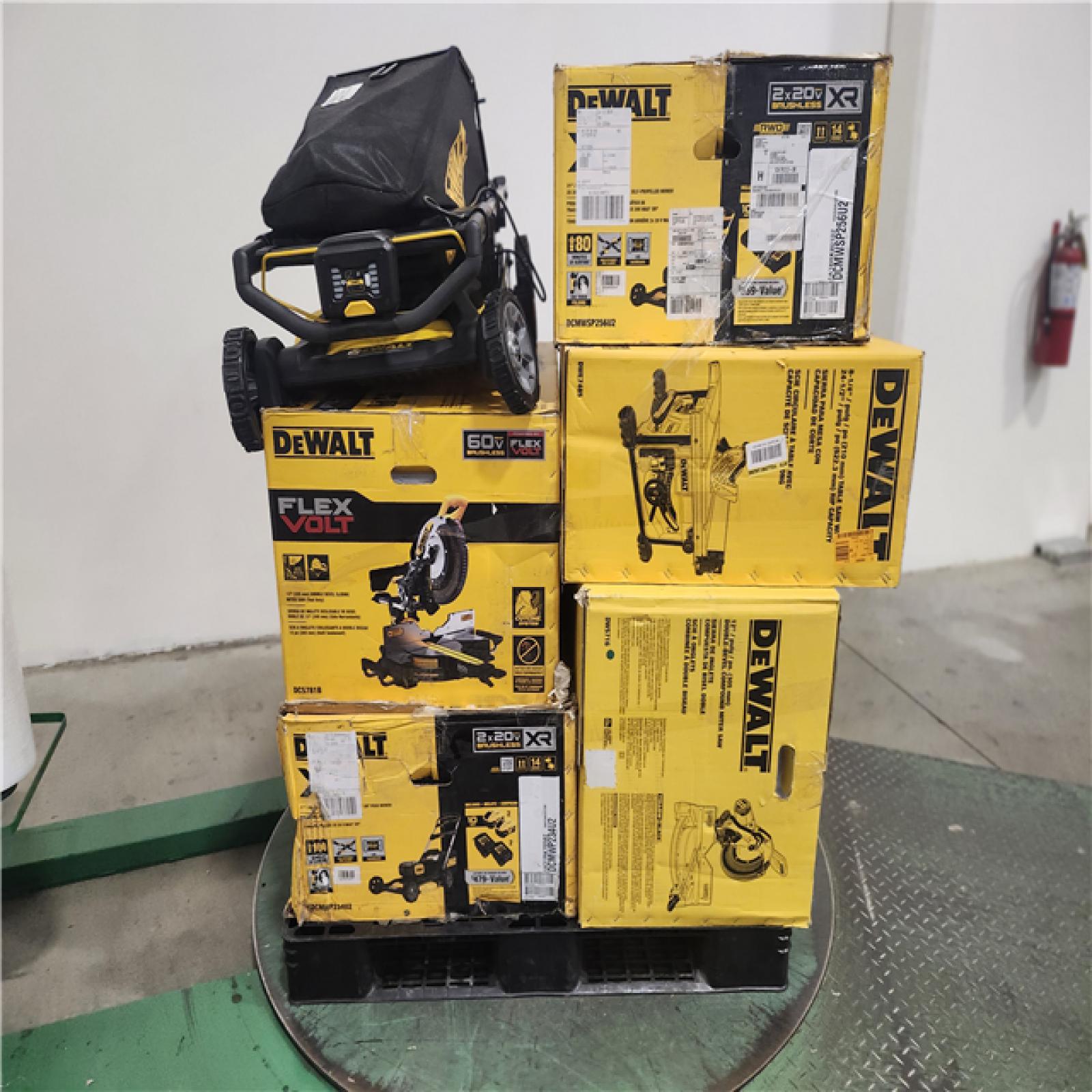 Dallas Location - As-Is DEWALT 2x20V MAX 21 in.Lawn Mower Kit with (2) 10 Ah Batteries and Chargers