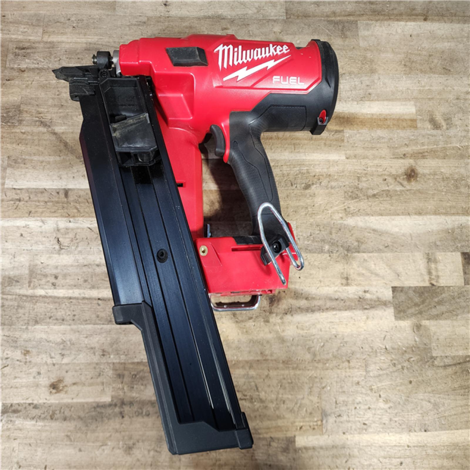 HOUSTON LOCATION - AS-IS Milwaukee 2744-20 M18 FUEL 3-1/2 in. 18V 21-Degree Lithium-Ion Brushless Cordless Framing Nailer (Tool-Only)