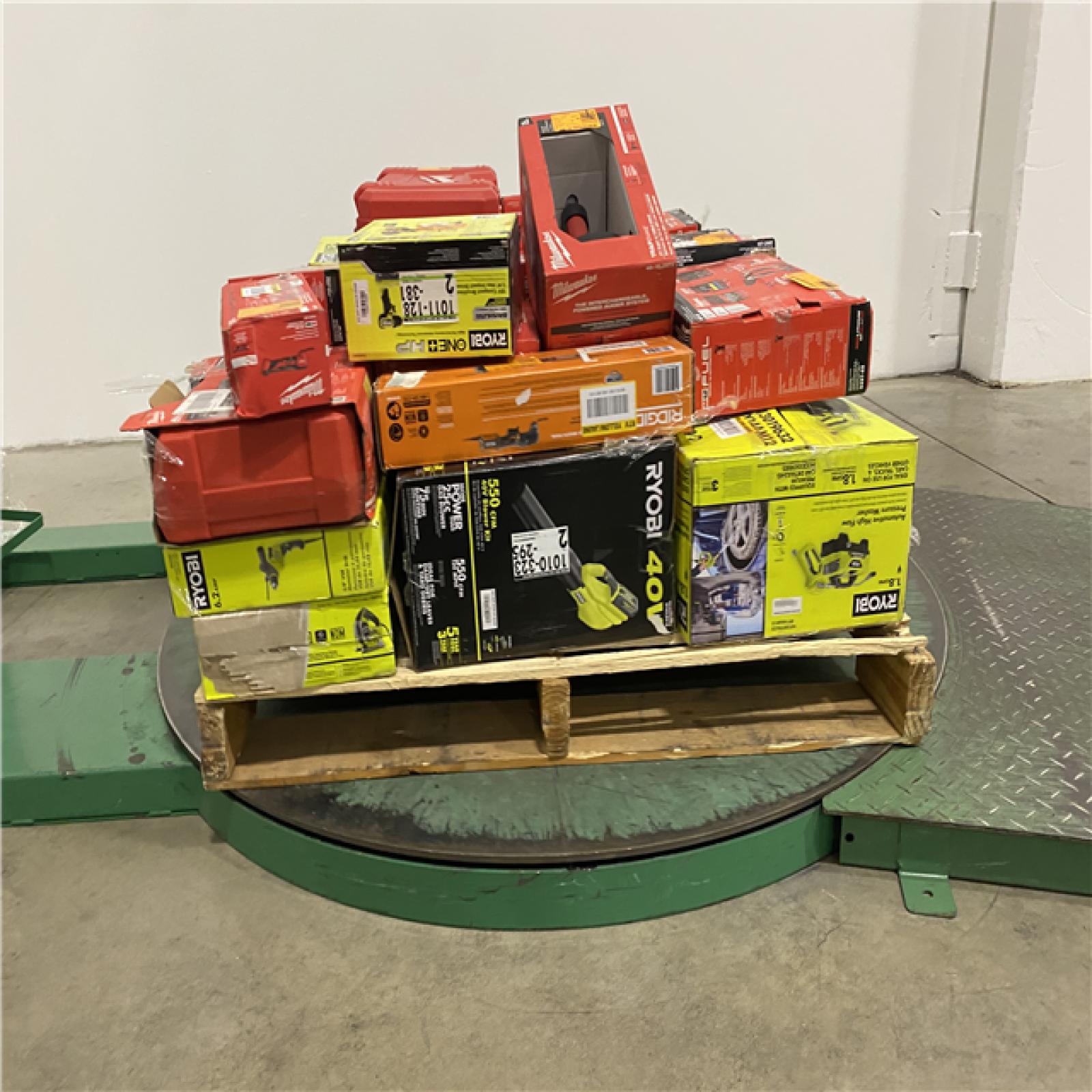 Dallas Location - As-Is Tool Pallet