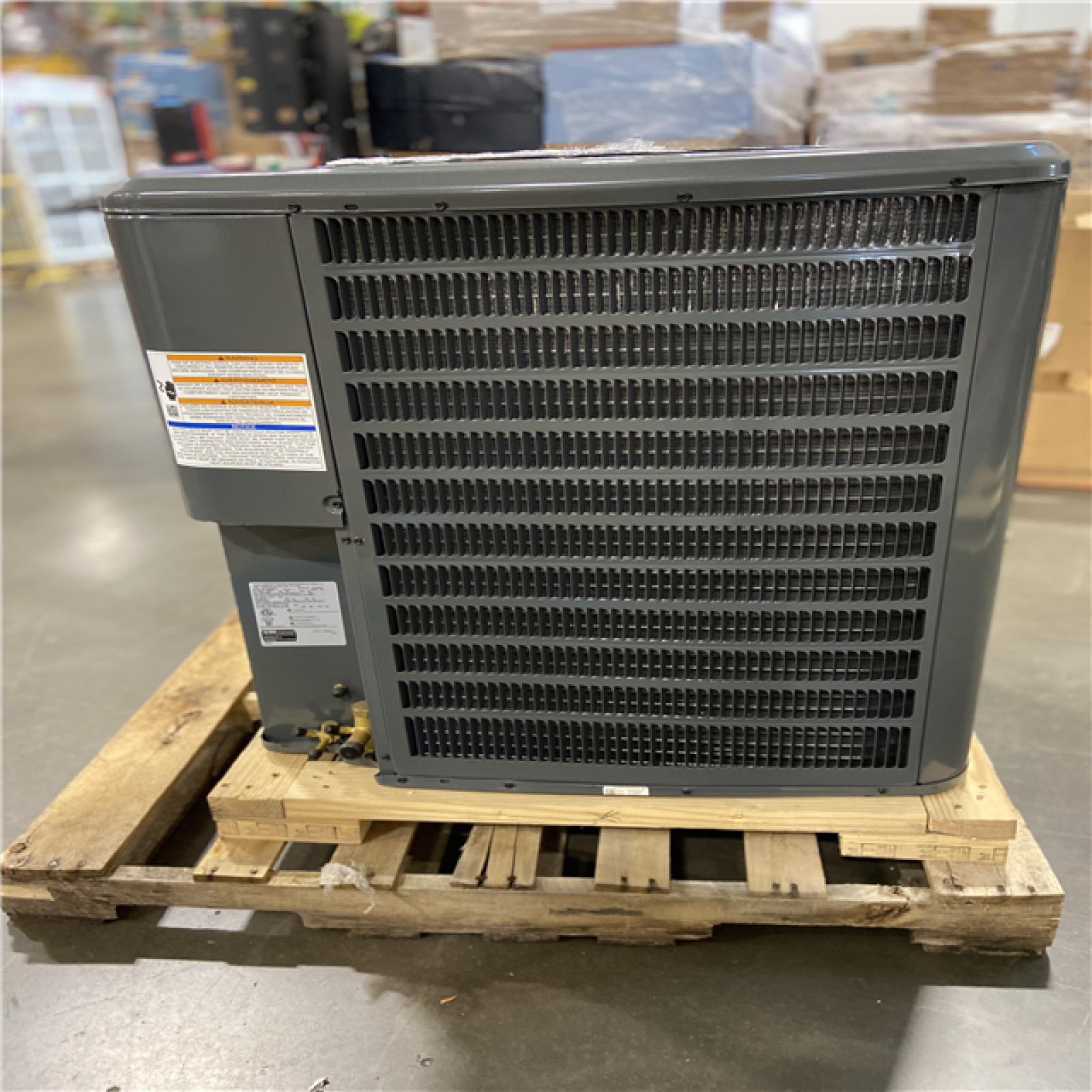 DALLAS LOCATION - Goodman 4 Ton 14.3 SEER2 Heat Pump Condenser