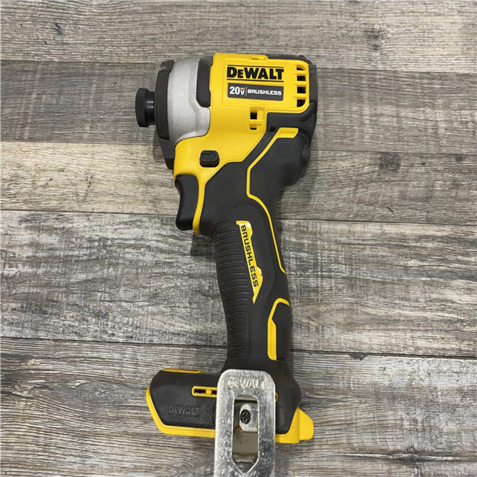 AS-IS DEWALT Atomic 20V Max Lithium-Ion Brushless Cordless Compact 1/4 in. Impact Driver Kit