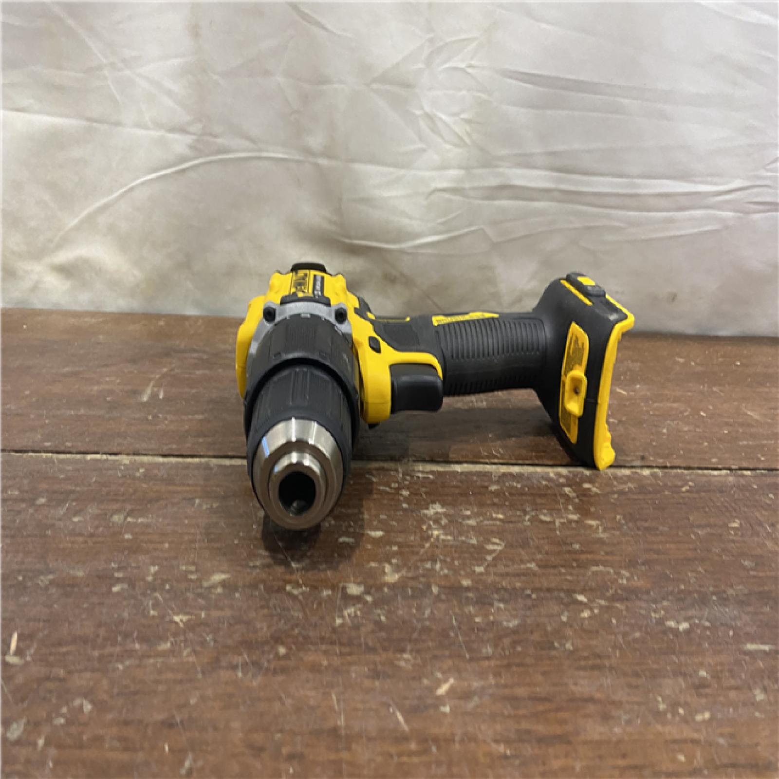 AS-IS DEWALT ATOMIC 20-Volt Lithium-Ion Cordless 1/2 in. Compact Hammer Drill with 3.0Ah Battery, Charger and Bag