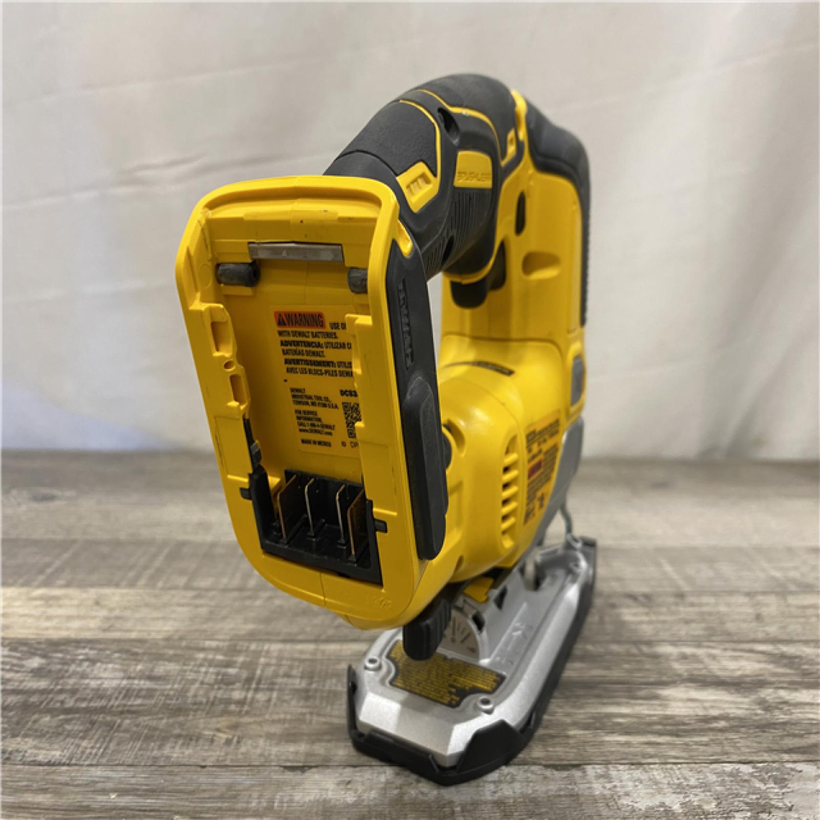 AS-IS DEWALT 20V MAX XR Cordless Brushless Jigsaw (Tool Only)