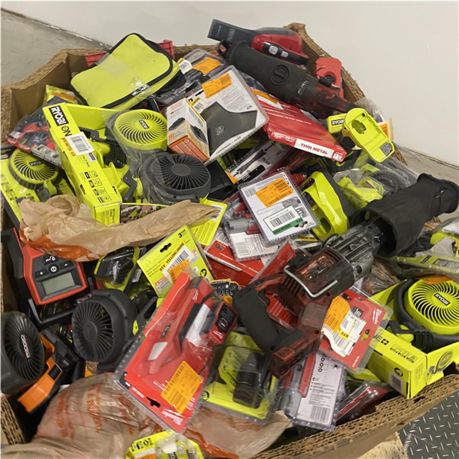 Dallas Location - As-Is Tool Pallet
