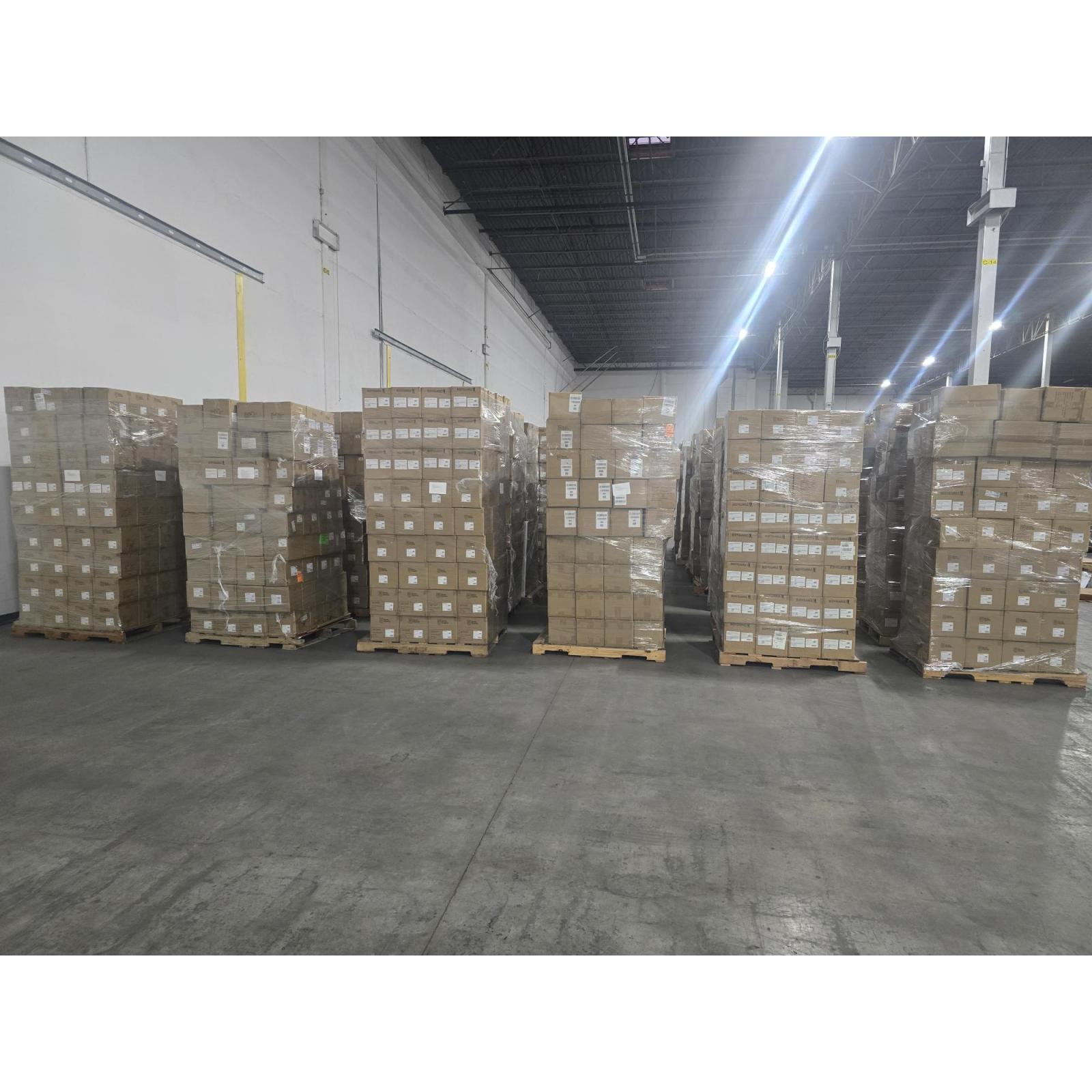 FULL TRUCKLOAD – 26 Pallets of NEW BodyGuardz Phone Cases – 65,000+ Cases – Apple & Samsung